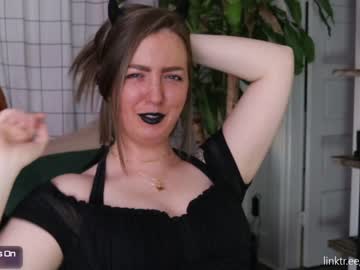 local cam girl maeveminx image #2471830