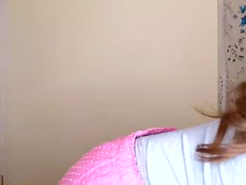 local cam girl _heytheredelilah image #2117271