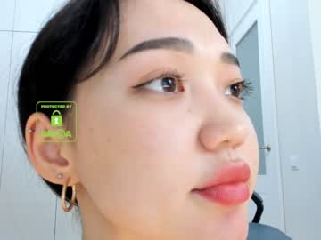 local cam girl lee_yoona image #630297