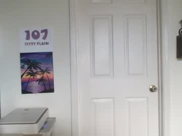 local cam girl laceycoffeegirl image #294647