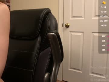 local cam girl its_lily image #683972