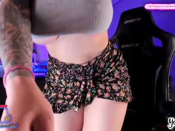 local cam girl yesikasaenz image #977643