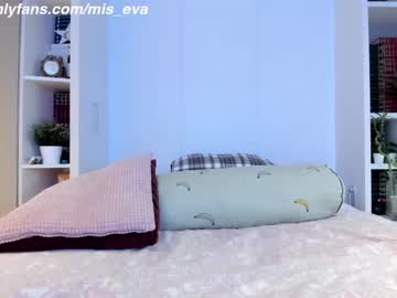 local cam girl mis_eva image #2159015