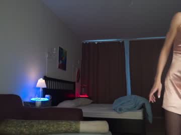local cam couple peachcreamcouple image #1962453