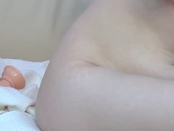 local cam girl kittyloffe image #899284