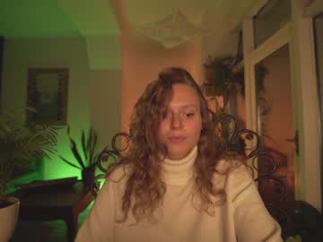 local cam girl chillwithkira image #477504