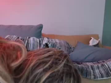 local cam girl bumble_bees45 image #1530088