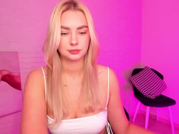 local cam girl 8a8y_nura image #695092