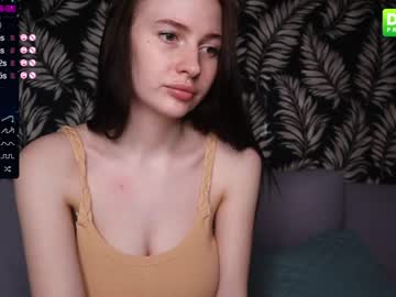 local cam girl fallen_angel_18 image #1036237
