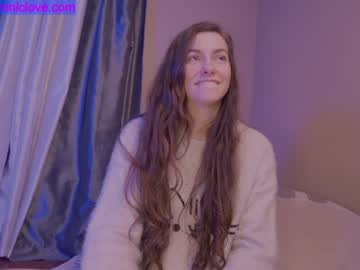 local cam girl chroniclove image #2171925