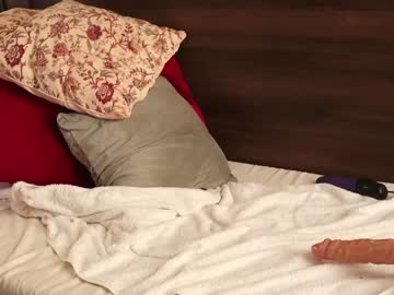 local cam girl lovequine image #863933