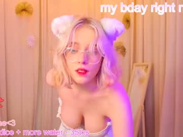 local cam girl joyce_coy image #2595775