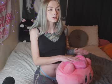 local cam girl yogendub image #535976