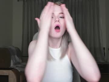 local cam girl yuppiyulia image #156565
