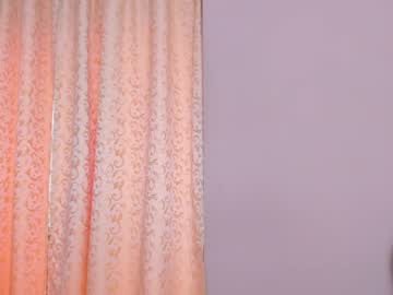 local cam girl elaanna image #656607