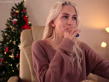 local cam girl peach_me image #455019