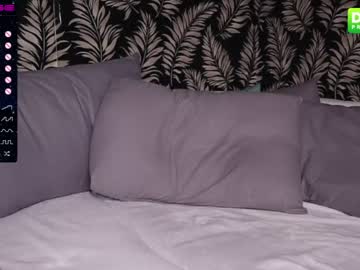 local cam girl fallen_angel_18 image #1099122