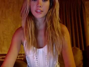 local cam girl bitter_moon image #1589039