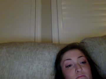 local cam girl peachesncreamyy131433 image #2382612