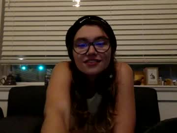 local cam girl yoursweetsubmissive image #44401