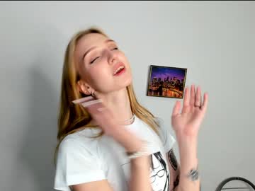 local cam girl nobarbie image #2636397