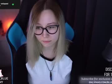 local cam girl blue_mooncat image #478652