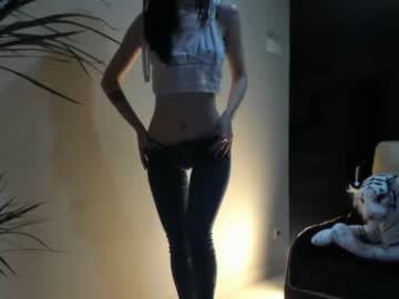 local cam girl sofiaandwonderland image #1679585