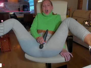 local cam girl _mari_ image #2412291