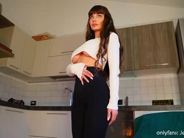 local cam girl therealbonnieclydex image #2585068