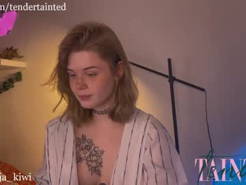 local cam girl tendertainted image #590847