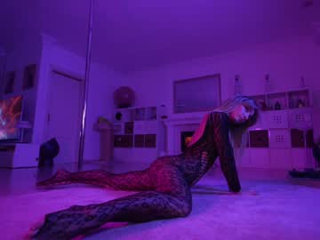 local cam girl hannahjames710 image #2562532