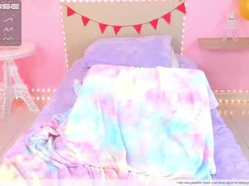 local cam girl little_effy18 image #2080437