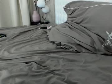 local cam girl tia__moon image #89023