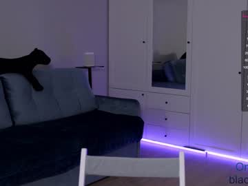 local cam girl _blackbee_ image #492800