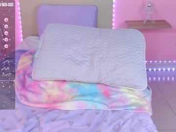 local cam girl little_effy18 image #2109229
