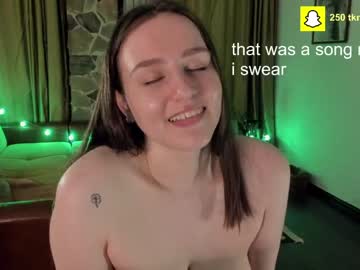 local cam girl joliejoy image #1095439