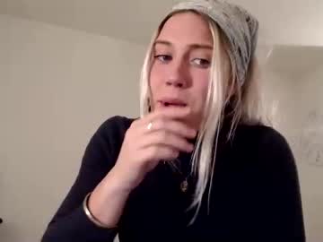 local cam girl bambis_honeypot image #589107