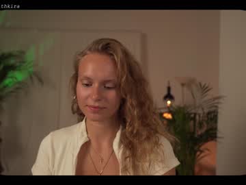 local cam girl chillwithkira image #1612472