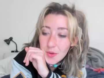 local cam girl sluttylilsister image #719808