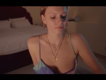 local cam girl chillwithkira image #1051249