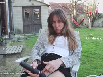 local cam girl liaisonsdangereuses image #931347