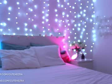 local cam girl ezra image #1736820