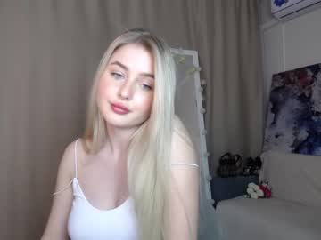 local cam girl cute18cute image #1017433