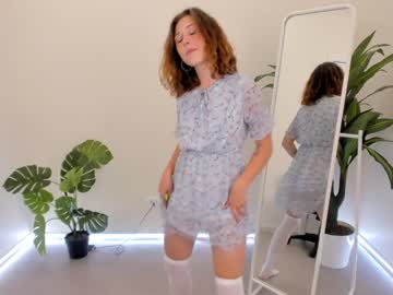 local cam couple lottie_shine image #1745565