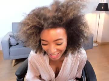 local cam girl kleogold_1 image #75973
