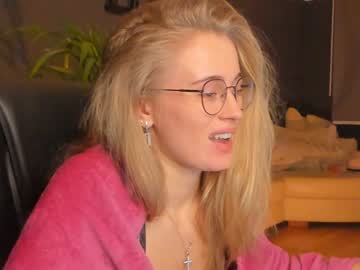 local cam girl linellali image #1887069
