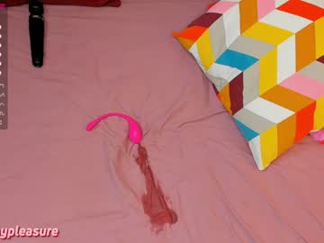 local cam girl eugenetomas image #830318