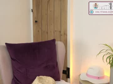 local cam girl belle_jlou image #1605809