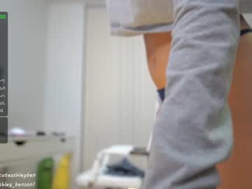 local cam girl ashley_benson1 image #1719681