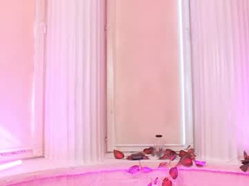 local cam girl luna_drips image #1236452